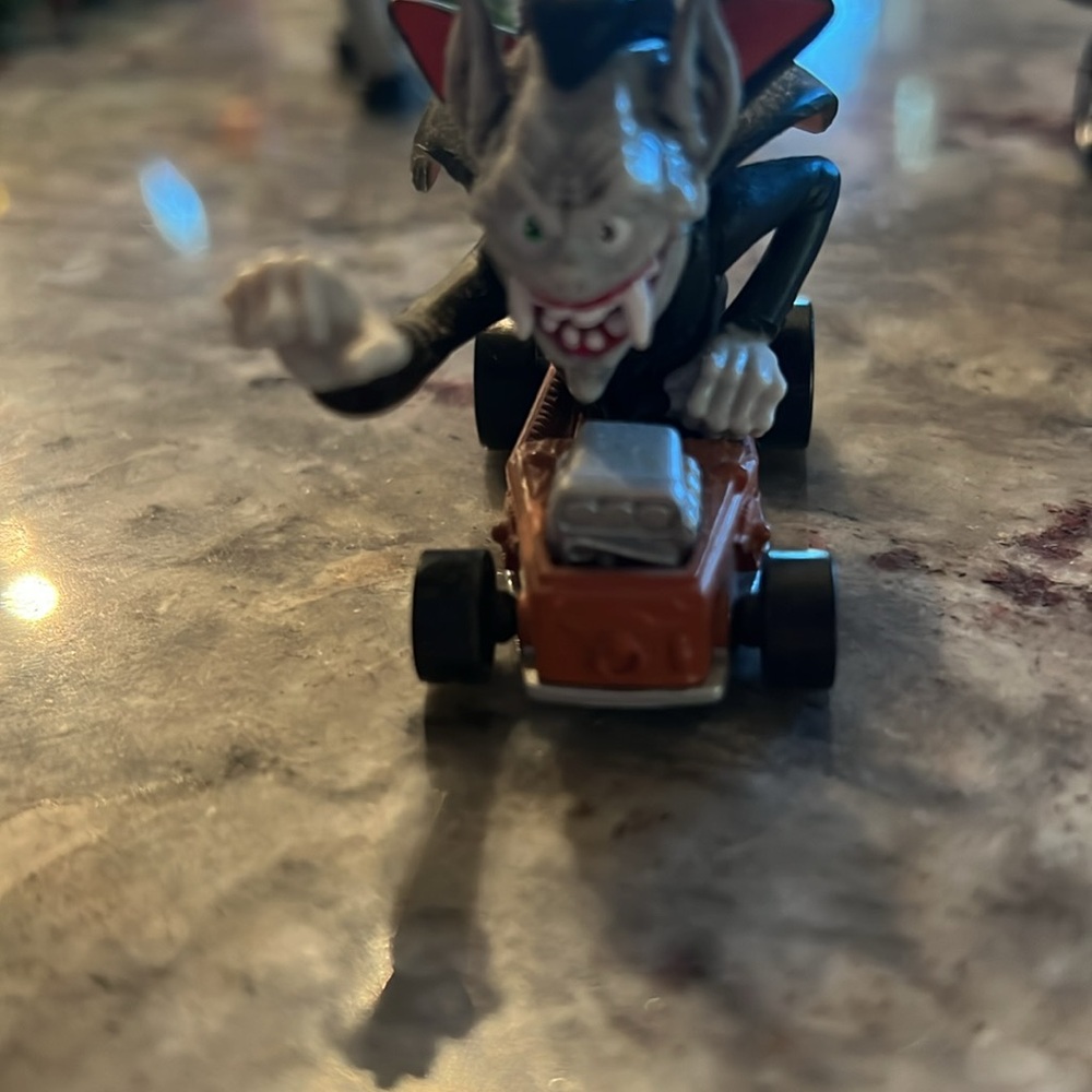Create Lunatic Legends - Picture 10 of 14